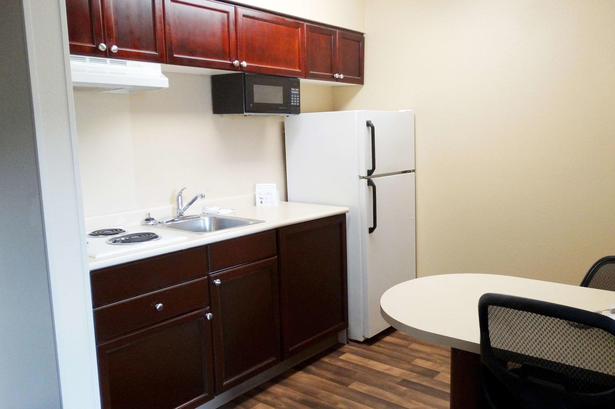 Sonesta Simply Suites Stafford Exterior photo